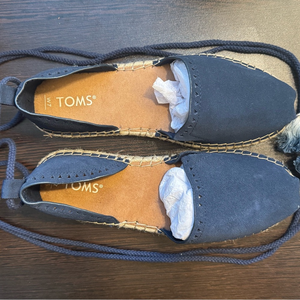 TOMS Katalina Espadrille Suede Womens Flats Navy, NEW, Size 7